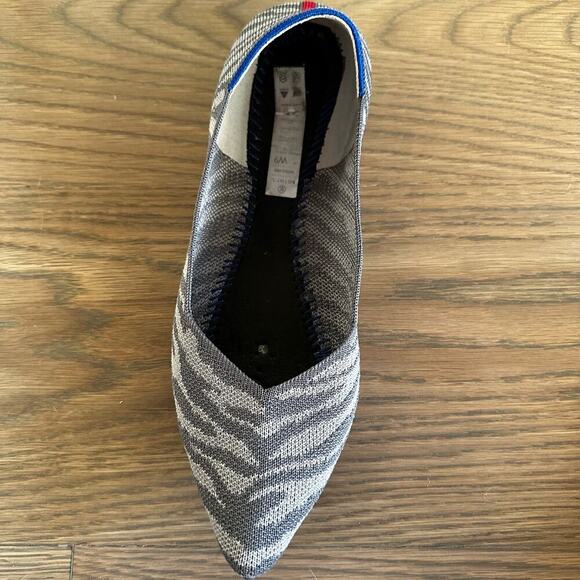 Rothy’s Women’s Retired Grey Zebra Point Flats Slip On Ballet Washable Neutral - Picture 8 of 10